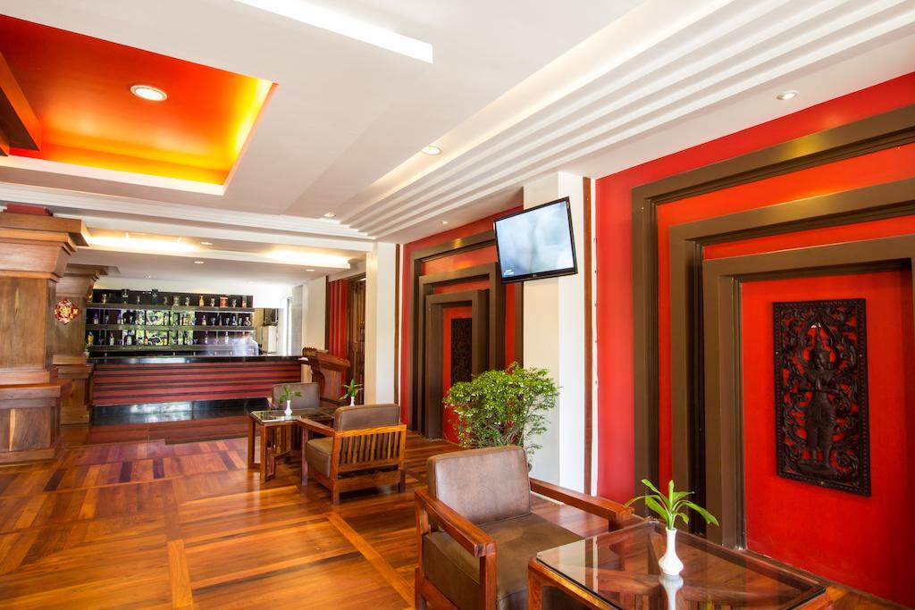 Royal Empire Premium Hotel Siem Reap Exterior foto